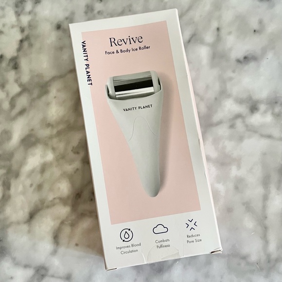 *SALE* Vanity Planet Revive Professional Facial Ice Roller - New in Box - Picture 2 of 9